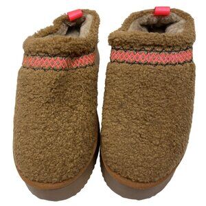 Womens Brown Faux Fur Platform Slippers With Pink Accents Size 9 Cozy & Warm 104